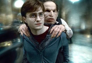 Seriálový Harry Potter privíta starého známeho herca. Zahrá si rovnakú rolu ako vo filmovej ságe