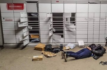 Zlodeji zaútočili na balíkobox: Otvárali jednu skrinku za druhou, pri čine ich však pristihla polícia