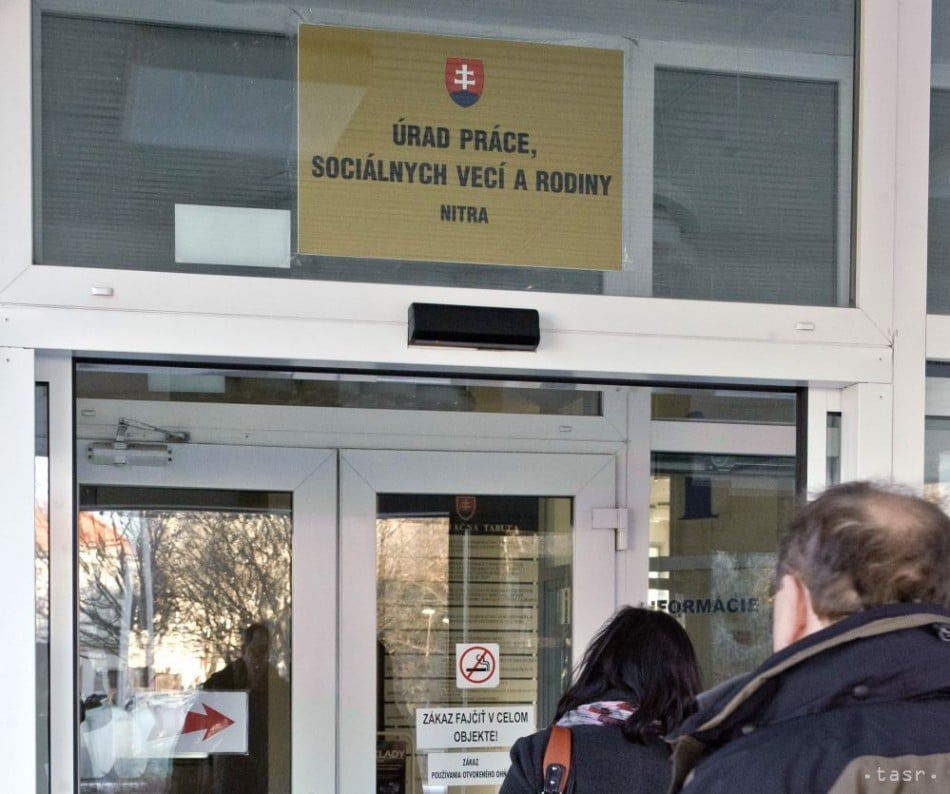 Úrady práce prešli na nový režim. Pozri sa, pre koho je už povinný elektronický podpis