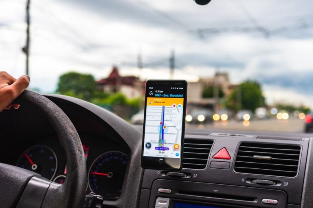 Waze má novinku, ktorá ti zjednoduší jazdu. Funkcia premení navigáciu na tvojho spolujazdca