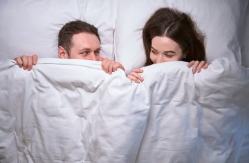 Šoféroval som bez svetiel. Šialené veci, ktoré muži spravili, aby sa dostali žene do nohavíc