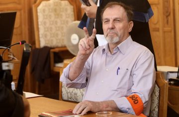 Strieľal som preto, aby sa už nikdy strieľať nemuselo, šokoval Cintula pred súdom. Jeho záverečná reč bola plná pátosu a emócií