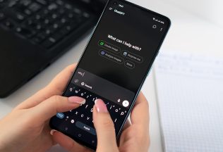 Ktorému jazyku rozumie umelá inteligencia najlepšie? Víťazom je tento slovanský jazyk, tvrdia vedci