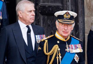 kráľovská rodina charles andrew