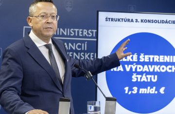 Tretia vlna konsolidácie nás zasiahne tvrdo. O prácu môžu prísť najmä zamestnanci z týchto oblastí