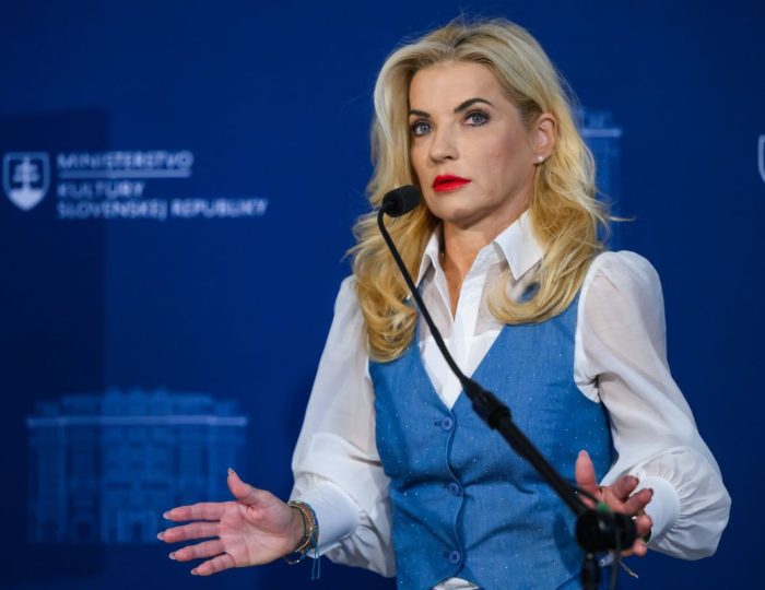 Šimkovičová znovu stredobodom pozornosti: Údajne si kúpila desaťnásobne drahšie letenky do Barcelony