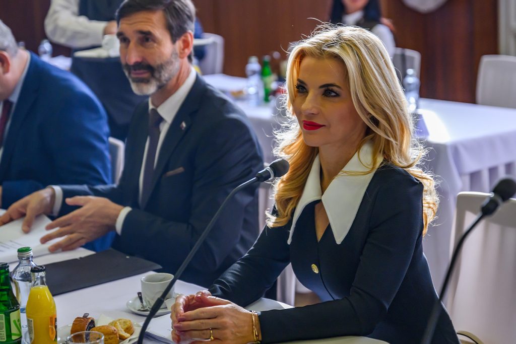ministerka kultúry martina šimkovičová