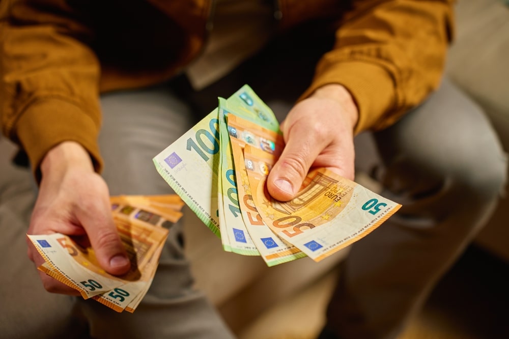 Trinásty dôchodok na Slovensku možno čakajú zmeny, ktoré seniorov nahnevajú. O tomto sa hovorí