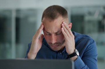 Živnostníci, pozor. Od roku 2026 sa poistenie úplne mení, čaká vás viac papierov aj vyššie platby