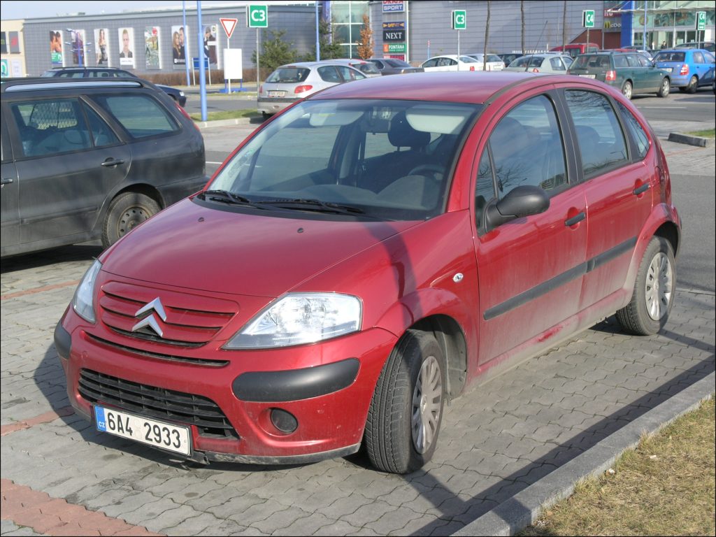 auto v cene iphone citroen c3
