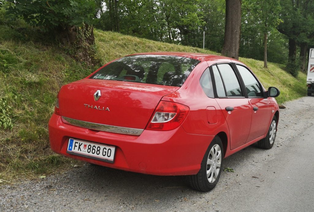 auto v cene iphone thalia