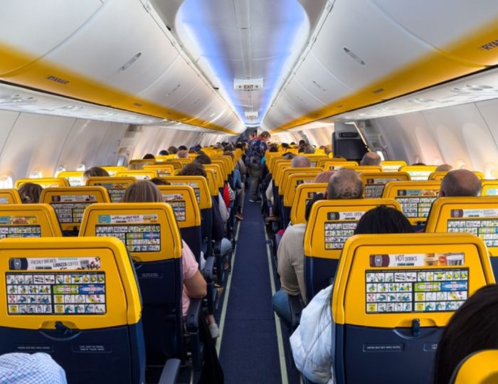 Slovák sa odfotil v lietadle Ryanairu, záber sa stal veľkým hitom. Spoločnosť naň vtipne reagovala