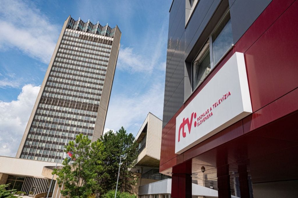 Zmena v piatkovom programe: STVR zrušila reláciu Milujem Slovensko, vieme, čo ju nahradí