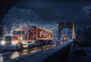 coca cola reklama kontroverzia