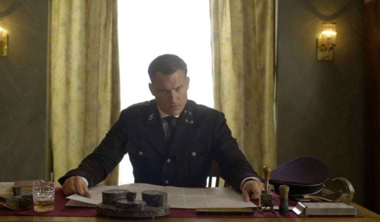 dunaj k vašim službám kritika news postava