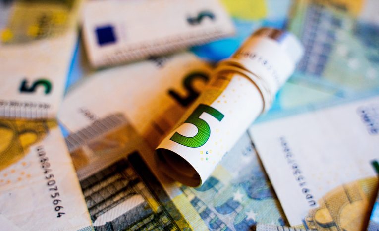 falošné peniaze slovensko temu čínske obchody eurá