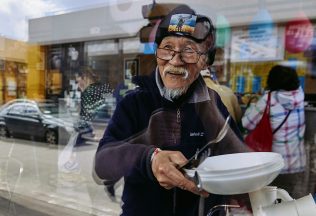 fumi japonec japonský dôchodca ukrajina vojna