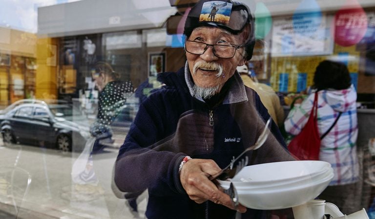 fumi japonec japonský dôchodca ukrajina vojna