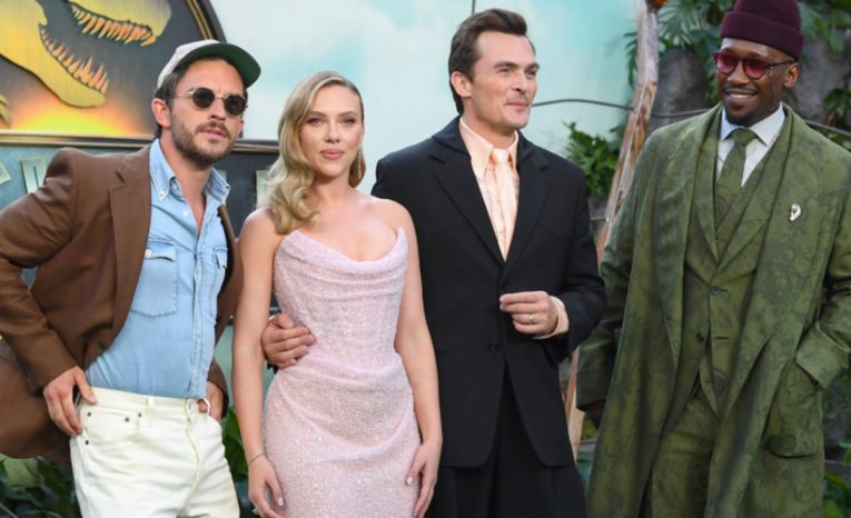 jonathan bailey herec najzvodnejší muž