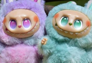 labubu film nový hračka