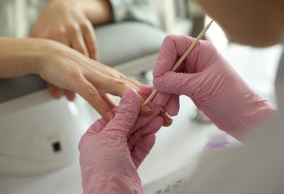 kvíz nechtová dizajnérka