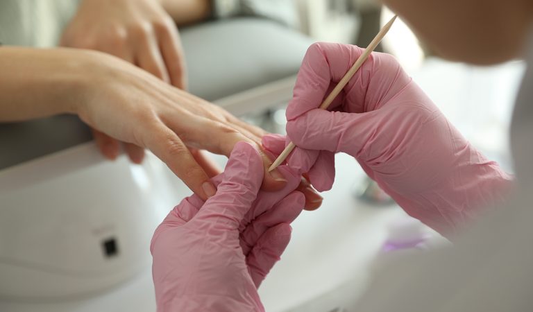 kvíz nechtová dizajnérka