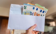 Podvodníci sa na internete vydávajú za známu spoločnosť, sľubujú rozprávkový plat