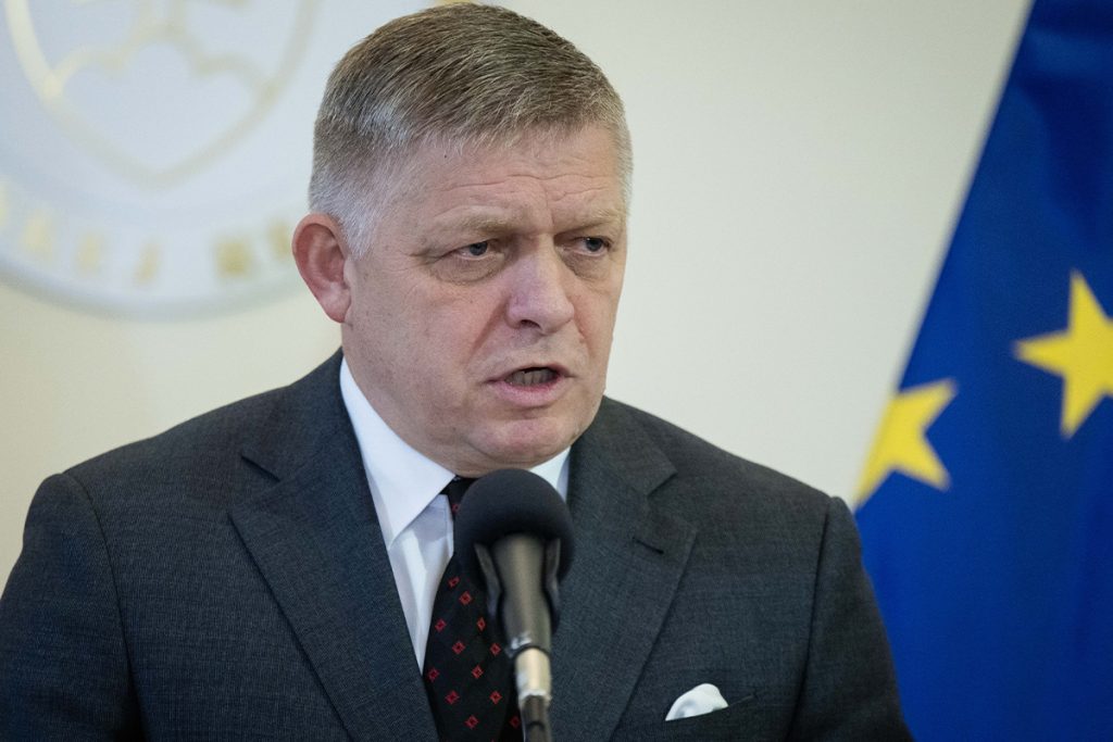 robert fico slovenskí študenti
