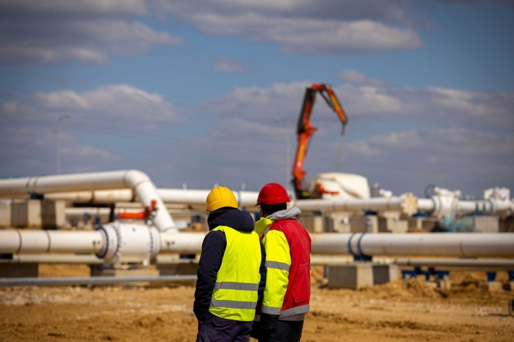 Šesťdňový pracovný týždeň a trinásťhodinový pracovný čas. Toto môže čakať Slovákov, pokiaľ konsolidácia neuspeje