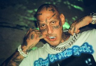 separ nvotova himalaje base camp