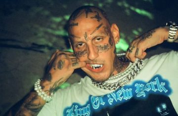 Nvotová oznámila, kedy sa jej čistiaca čata vydá do Himalájí. Marazmus sa odstraňuje veľmi ťažko. Z kameňov aj z národov, píše