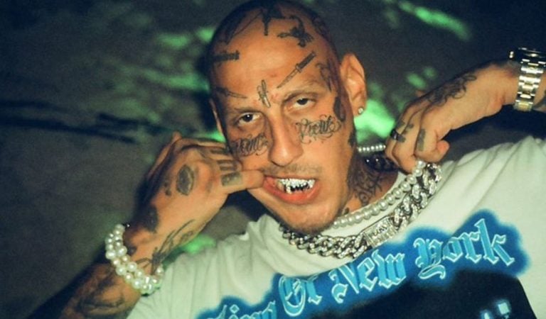 separ nvotova himalaje base camp