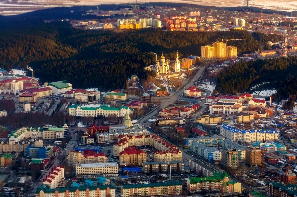 Ruský robotník po účtovnej chybe dostal miliónové prémie. Zamestnávateľ na neho tlačí, aby tieto peniaze vrátil.