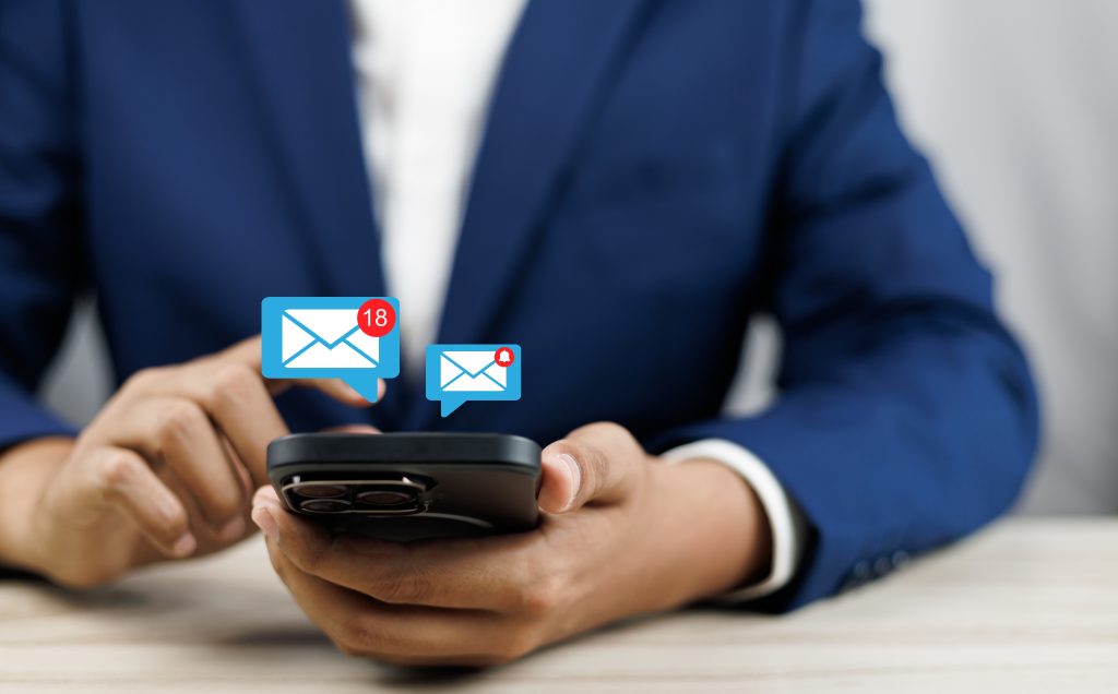 Najčastejšie digitálne zlozvyky, ktoré ničia naše dni. Koľko z nich máš aj ty? 