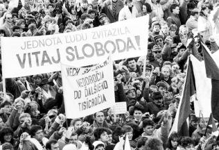 sloboda 17. november slovensko slováci