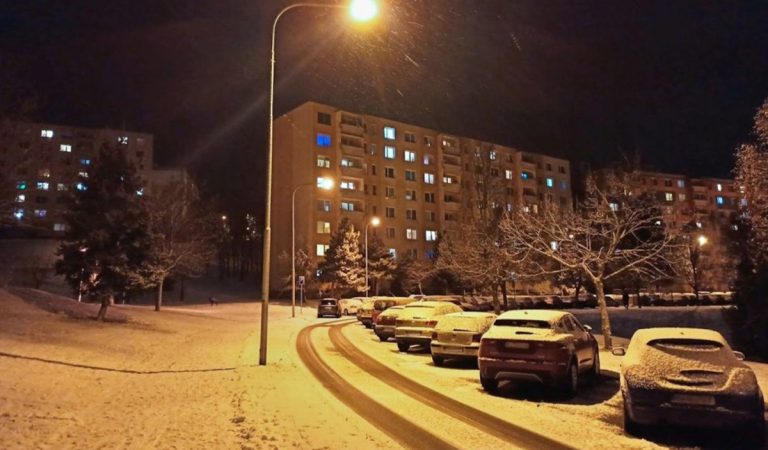 slovensko sneh sneženie počasie netradičné počasie dážď