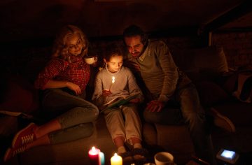 Ministerstvo vnútra radí, čo robiť, ak nastane blackout. Tieto veci by v tvojej pivnici nemali chýbať