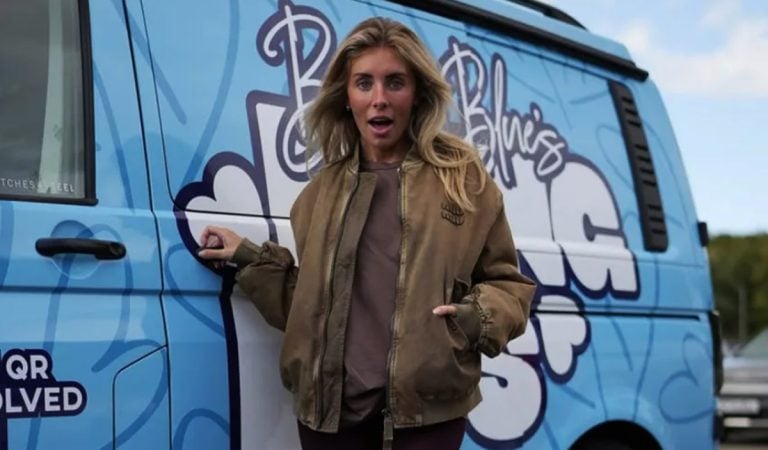 bonnie blue zatknutá