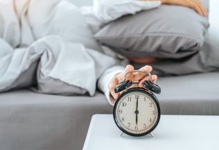 budík prebudenie vstávanie ľudský mozog