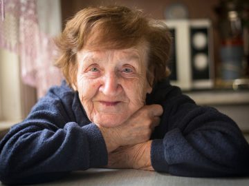 Legendárne a nezabudnuteľné: Hlášky slovenských babičiek, ktoré nemajú chybu