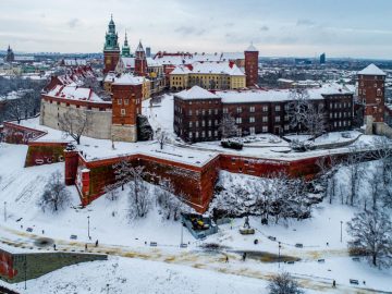krakov poľsko cestovanie cestovatelia zahraničie rozprávková krajina susedia