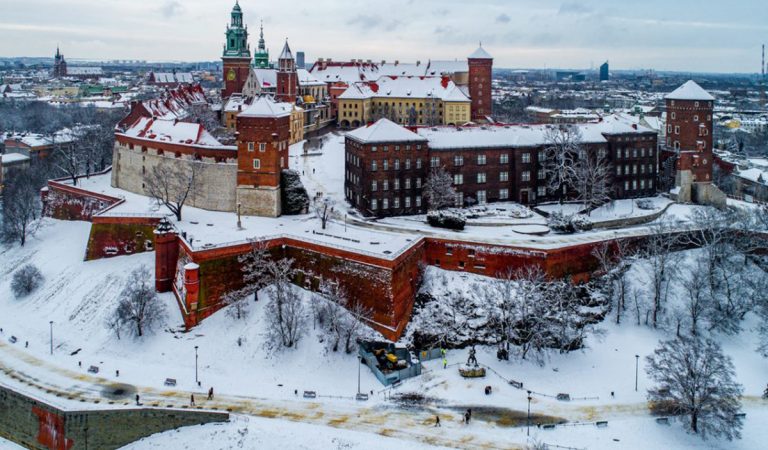 krakov poľsko cestovanie cestovatelia zahraničie rozprávková krajina susedia