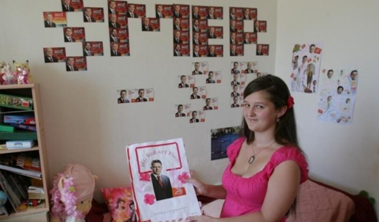 kristína králiková robert fico slovensko fanúšička šéfka