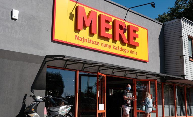 mere reťazec slovensko ruský diskont obchody nakupovanie