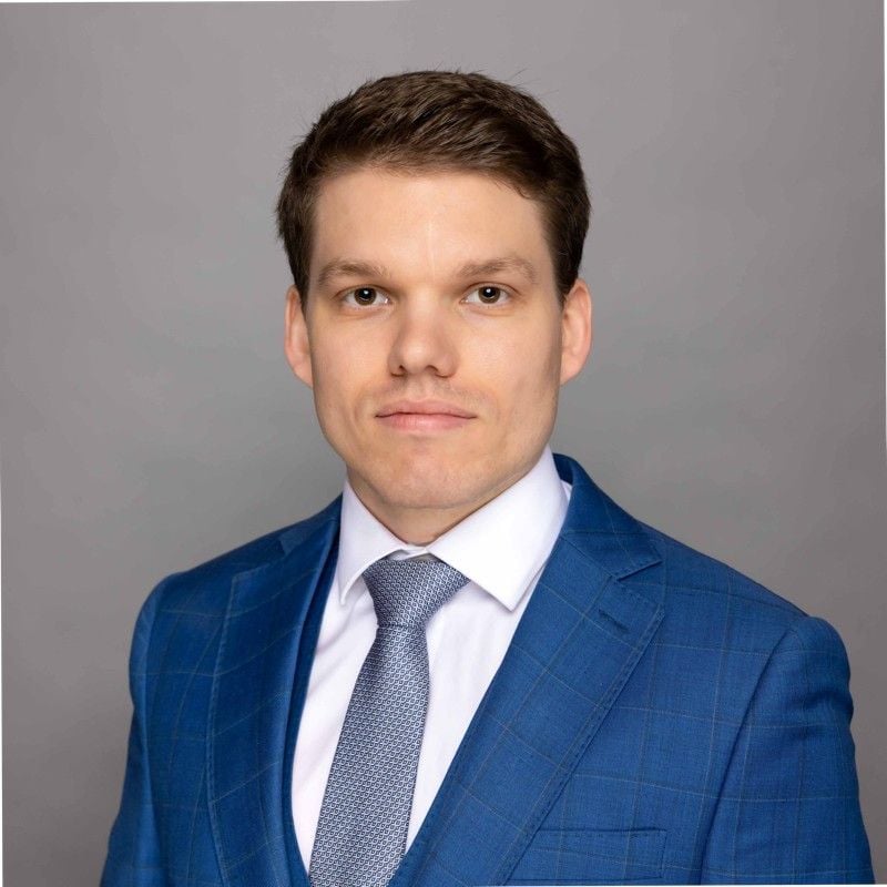 Premiérov syn Michal Fico si kúpil ďalší byt - bez hypotéky. Nie je jasné, odkiaľ na nehnuteľnosť zobral peniaze.