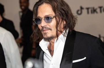 Kesha smrdí ako robotník, Deppovi ťahá z úst. Tieto celebrity nemajú ideálne hygienické návyky