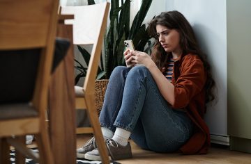 Fakt to nie je med lízať. 10 cynických príspevkov, ktoré ilustrujú nástrahy života dospelých