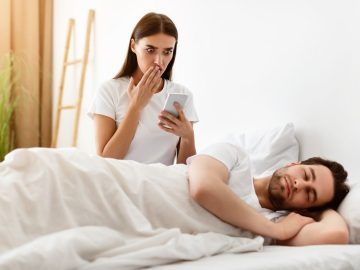 Tvrdila, že ide na psychiatrické liečenie. Príhody, ktoré dokazujú, že nevera podnecuje kreativitu