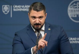 pavol gašpar nehoda slovensko SIS vyšetrovanie holečková