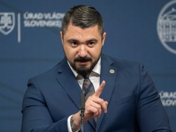 pavol gašpar nehoda slovensko SIS vyšetrovanie holečková